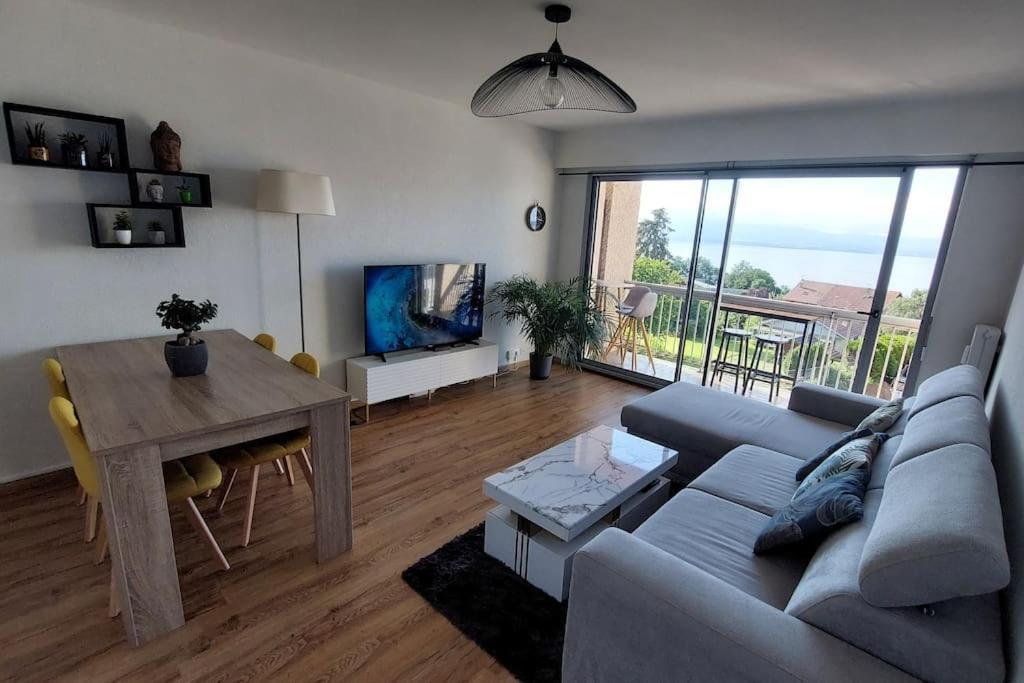 Appart Cosy Avec Vue Sur Le Lac Leman Évian-les-Bains Exteriör bild